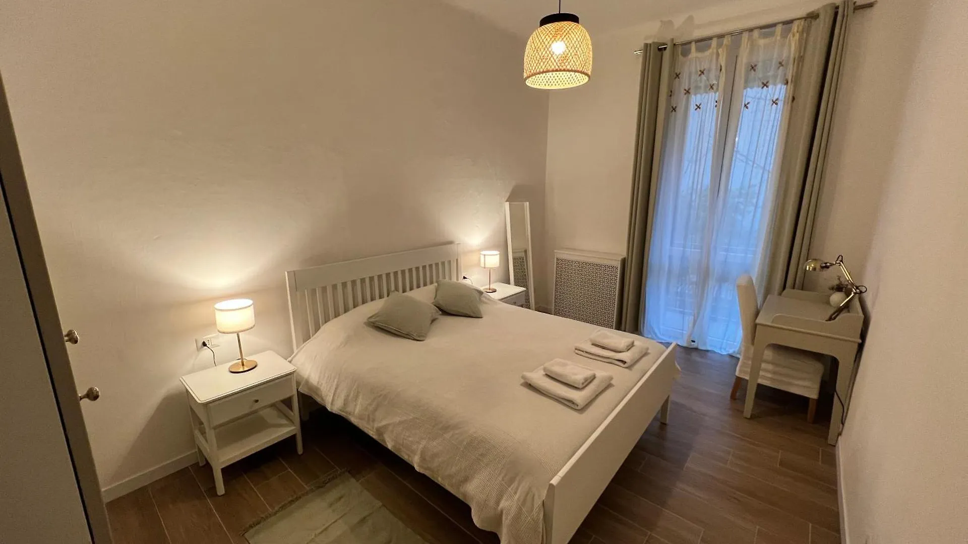 Spacious 3 Bedroom Apartment Milan 0*,  Italy