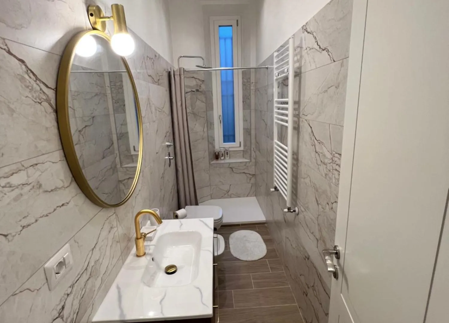 Spacious 3 Bedroom Apartment Milan 0*,  Italy