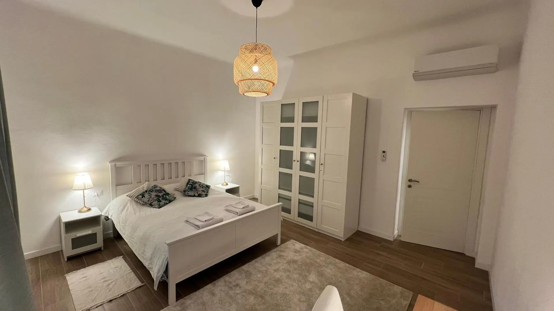 Spacious 3 Bedroom Apartment Milan